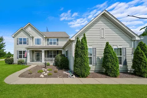 2524 Achilles Ln, Crystal Lake, IL 60014