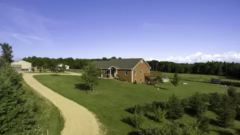1205 N Rock Rd, Oregon, IL 61061