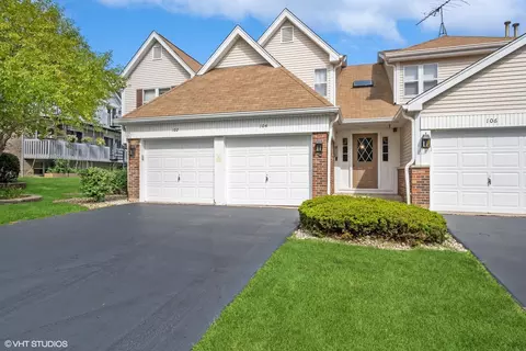 104 Millington Way #104, Saint Charles, IL 60174