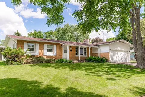 1010 Glidden Ave, Dekalb, IL 60115