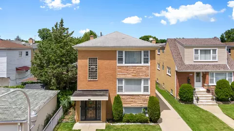 6142 W Leland Ave, Chicago, IL 60630