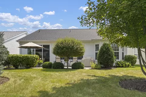 2828 Beacon Point Cir, Elgin, IL 60124 photo 15