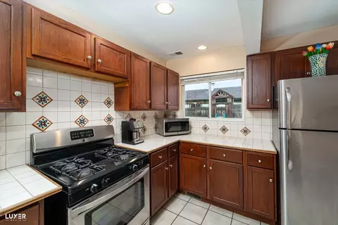 4448 Adele Ln, Oak Forest, IL 60452 photo 13