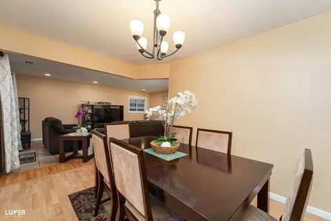 4448 Adele Ln, Oak Forest, IL 60452 photo 11