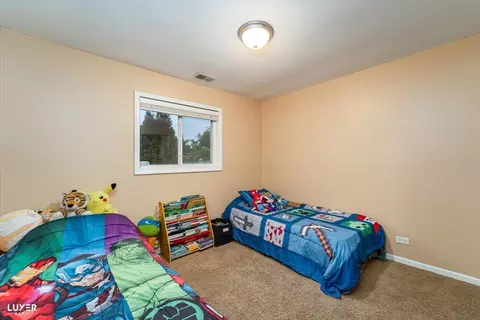 4448 Adele Ln, Oak Forest, IL 60452 photo 18