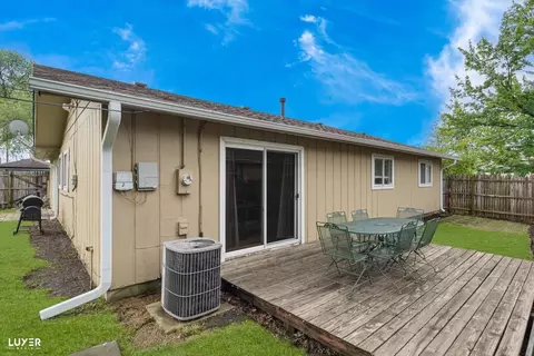 4448 Adele Ln, Oak Forest, IL 60452 photo 26