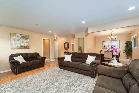 4448 Adele Ln, Oak Forest, IL 60452 photo 7
