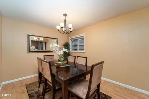 4448 Adele Ln, Oak Forest, IL 60452 photo 10