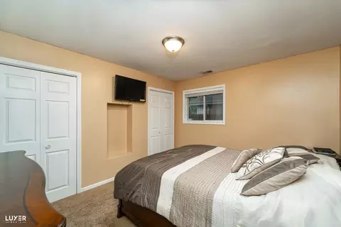 4448 Adele Ln, Oak Forest, IL 60452 photo 16