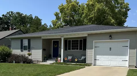 2131 Laharpe St, Lasalle, IL 61301