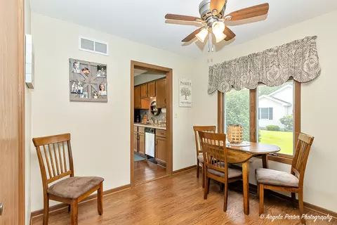 1105 3rd St, Harvard, IL 60033 photo 9