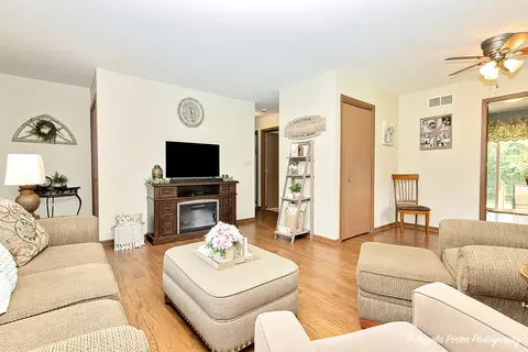 1105 3rd St, Harvard, IL 60033 photo 7