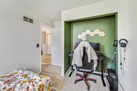 Other - 837 Symphony Dr, Aurora, IL 60504 photo 6 of 8