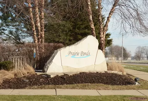 25601 W Sunnymere Dr, Plainfield, IL 60585