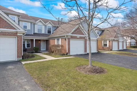 1161 Russellwood Ct, Buffalo Grove, IL 60089