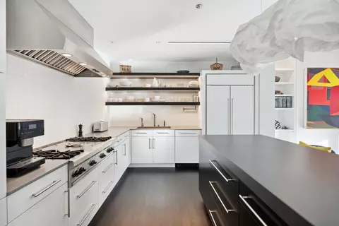 270 E Pearson St #1302, Chicago, IL 60611 photo 6