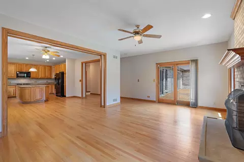 2621 Poplar View Bnd, Elgin, IL 60120 photo 10