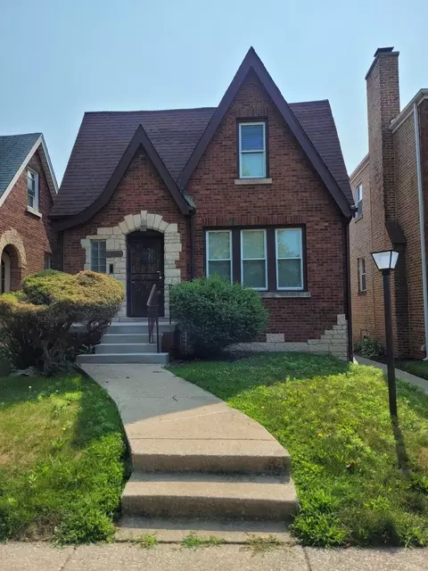 8611 S Vernon Ave, Chicago, IL 60619