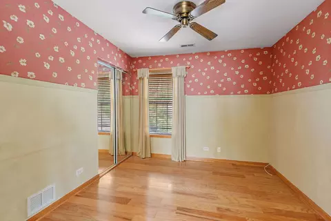 1427 Angle Tarn, West Dundee, IL 60118 photo 23