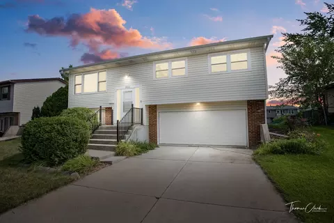 7713 162nd Pl, Tinley Park, IL 60477