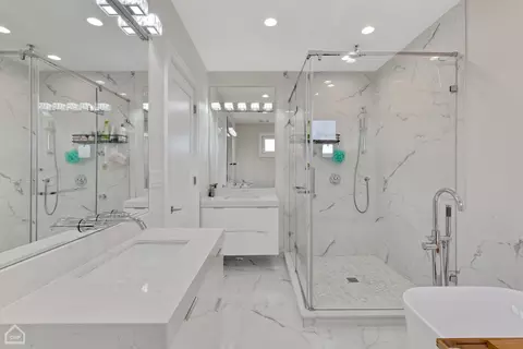 1013 E 62nd St, Chicago, IL 60637 photo 28