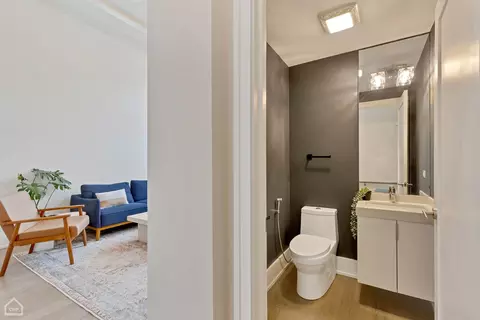 1013 E 62nd St, Chicago, IL 60637 photo 7