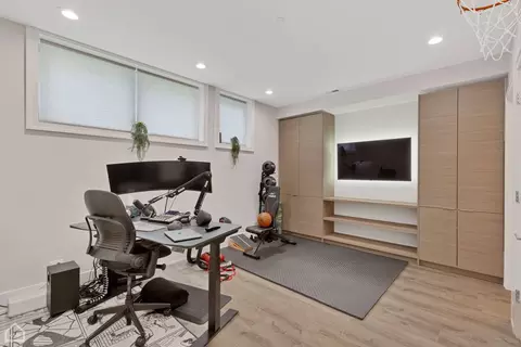 1013 E 62nd St, Chicago, IL 60637 photo 16