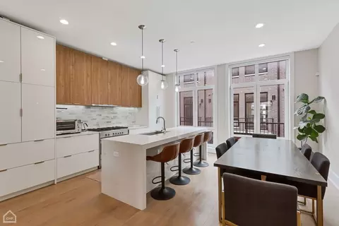 1013 E 62nd St, Chicago, IL 60637 photo 8