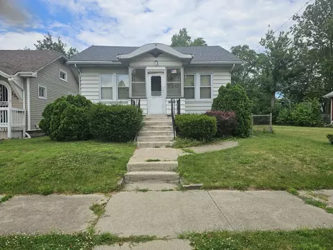 120 Mason St, Calumet City, IL 60409
