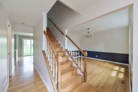 Entry Way - 2846 Mapleside Ct, Aurora, IL 60502 photo 1 of 1