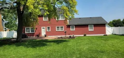 2020 Alschuler Dr, Aurora, IL 60506 photo 5