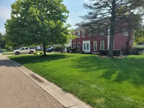 2020 Alschuler Dr, Aurora, IL 60506 photo 4