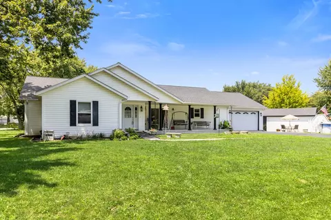 9135 Kings Rd, Morris, IL 60450