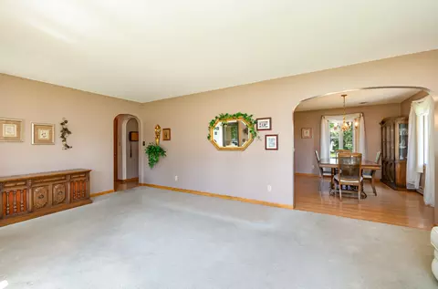 Living - 18621 Burnham Ave, Lansing, IL 60438 photo 3 of 3