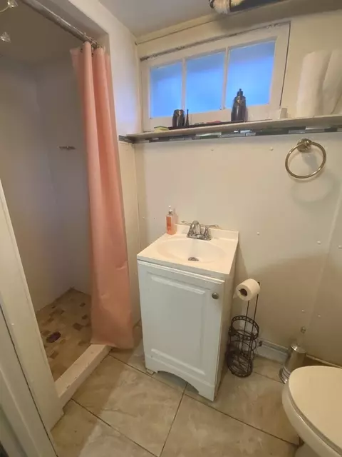 1704 E Algonquin Rd, Des Plaines, IL 60016 photo 17
