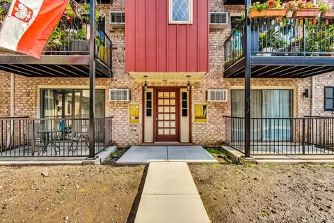 5343 N Delphia Ave #144, Chicago, IL 60656