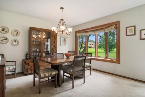 1846 Golf View Dr, Bartlett, IL 60103 photo 12