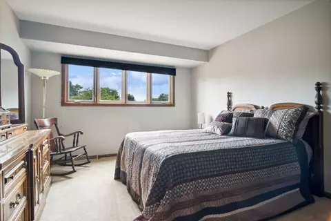 1846 Golf View Dr, Bartlett, IL 60103 photo 24