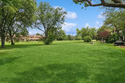1846 Golf View Dr, Bartlett, IL 60103 photo 15
