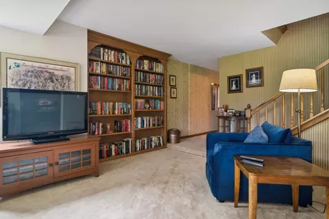 1846 Golf View Dr, Bartlett, IL 60103 photo 7