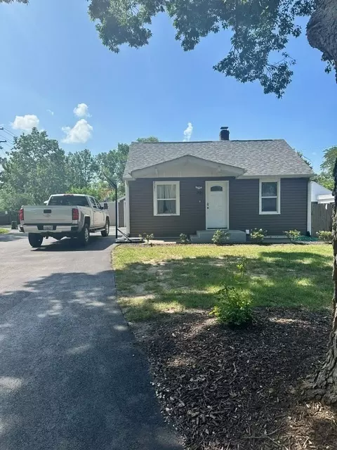 321 Sawyer Rd, Rockford, IL 61109
