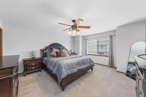 1925 Waters Edge Dr #1925, Minooka, IL 60447 photo 10