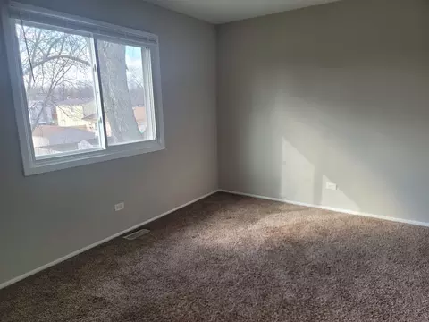 Bedroom - 24 Willow Rd, Matteson, IL 60443 photo 1 of 4