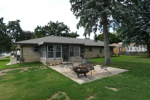 Exterior - 148 Central Ave, Aurora, IL 60506 photo 8 of 8