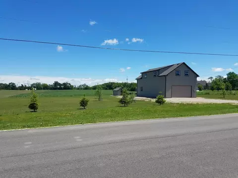 718 S Olbrich Rd S, Harvard, IL 60033 photo 2