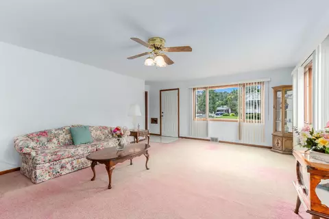 95 W 34th St, Steger, IL 60475 photo 4