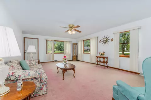 95 W 34th St, Steger, IL 60475 photo 6