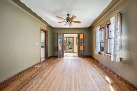 Living - 815 Logan Ave, Elgin, IL 60120 photo 3 of 4