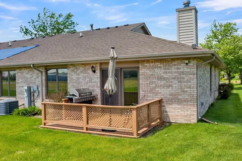 Exterior - 2602 Eagle Dr #0, Joliet, IL 60436 photo 2 of 3