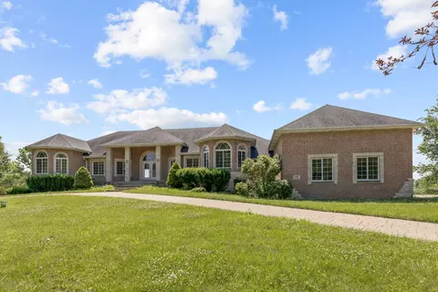 Exterior - 3601 W Pinewood Dr, Monee, IL 60449 photo 2 of 3